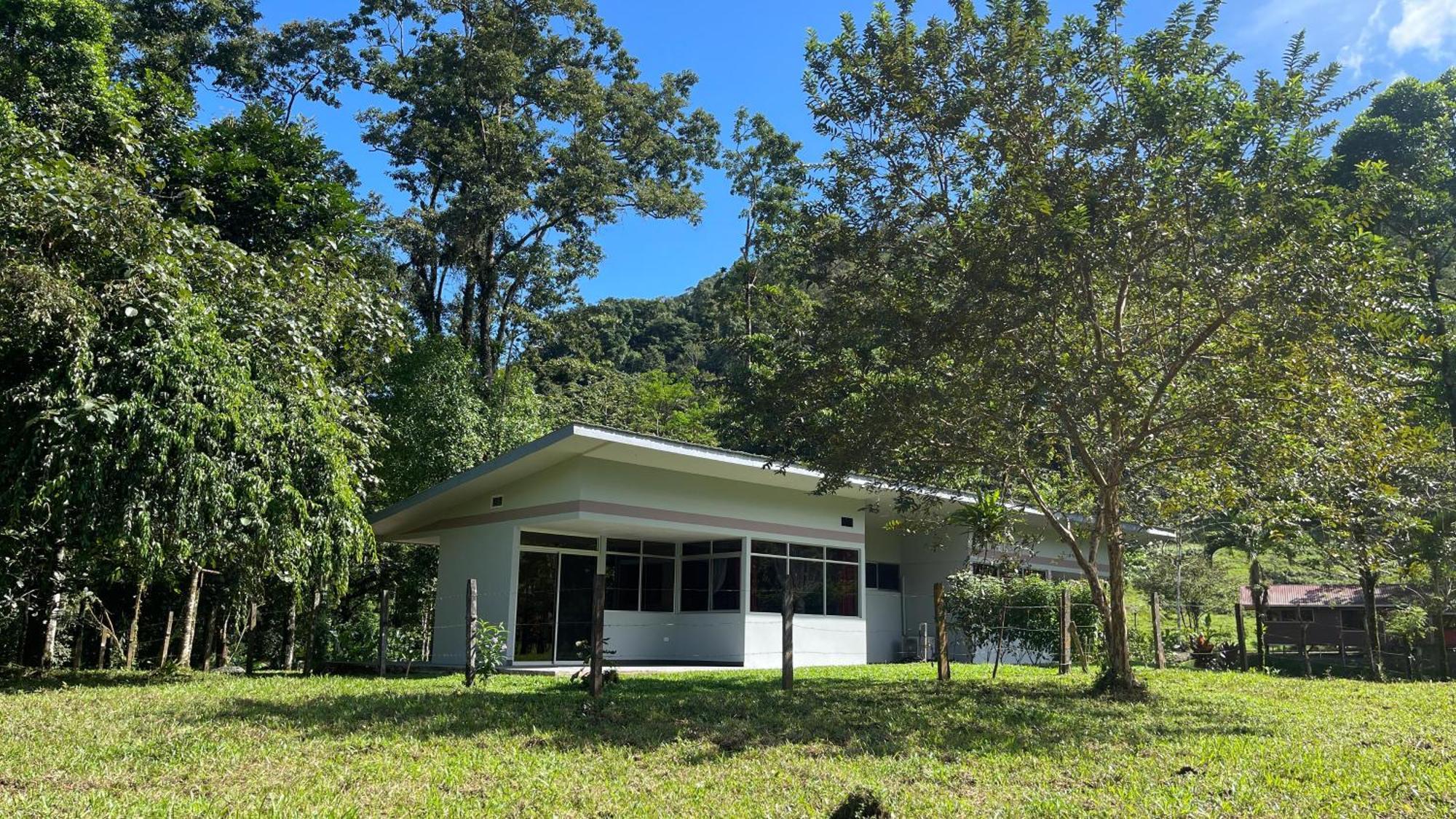 Mei Tai Cacao Lodge Бихагуа Екстериор снимка
